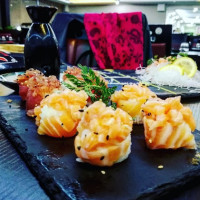 Sushi Tk9 food