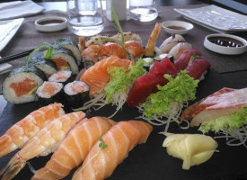 Izu Sushi Fusion Experience food