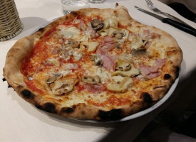 Pizzeria Da Roberto food