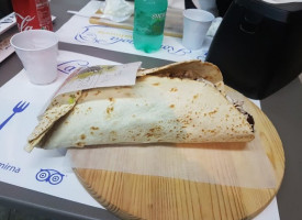 Piadineria La Romagnola food