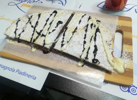 Piadineria La Romagnola food