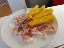 Trattoria Osteria Di Fornio food