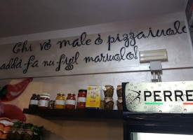 Pizzeria Scostumata Di Mario De Marco food