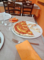 Pizzeria Pietro E Camacio food