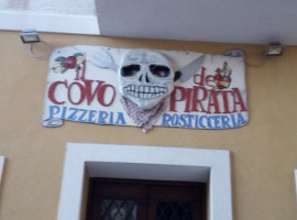 Il Covo Dei Pirati inside