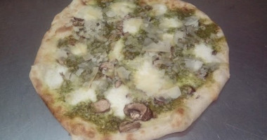 Il Chiosco Delle Pizze food