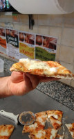 Il Chiosco Delle Pizze food