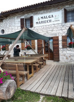 Malga Mariech outside