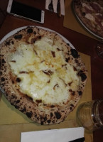 Pizzeria Braceria Reginella food