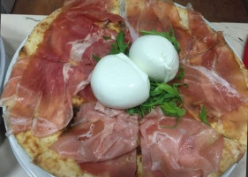 Pizzeria Nerone food