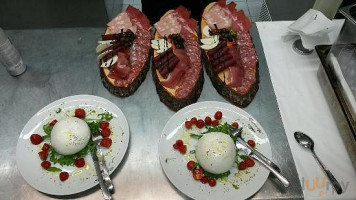 Pummarola 'ncoppa food