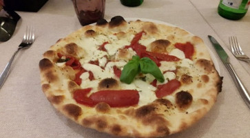 Trattoria Pizzeria Del Buontempone food