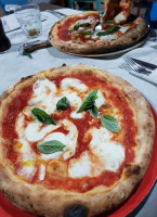 Pizzeria L Eden food