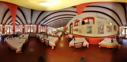 Trattoria Al Cavallino food