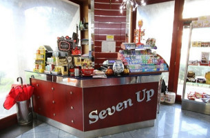 Seven Up food