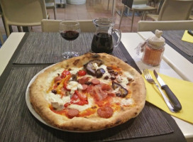 Pizzeria Da Pasqualino food