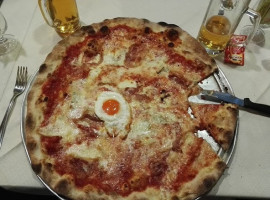 Pizzeria Da Luca food