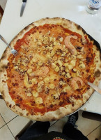 Pizzeria Da Luca food