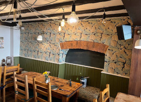 The Bear Inn inside