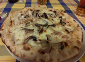 Pizzeria Belvedere food