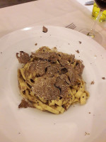 Trattoria Leoni food