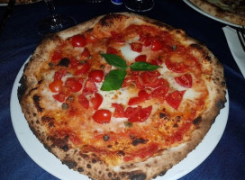 Pizzeria Toto food