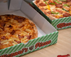 Mizzoni's Pizza Bray food