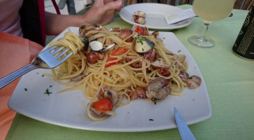 Il Mangiatutto food