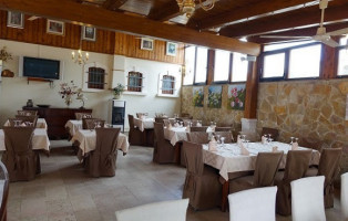 Tenuta Grotta Degli Ulivi food