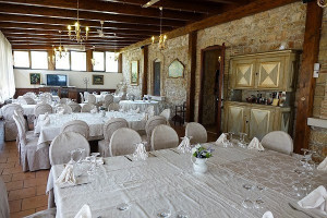 Tenuta Grotta Degli Ulivi food