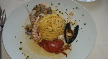 La Perla Del Golfo food