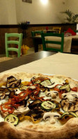 Pizzeria Calos food