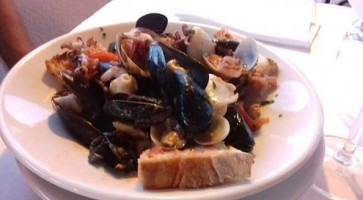 Il Pescatore food