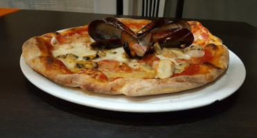 Pizzeria La Corte food