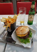 Steak 'n Shake Italia food