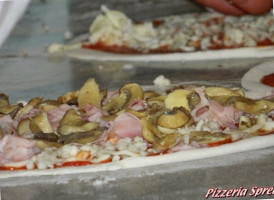 Pizzeria Sprea food