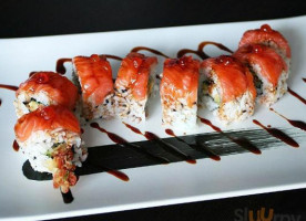 Umi Sushi food