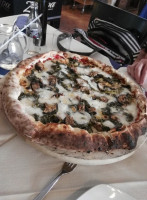 Pizzeria La Verace food