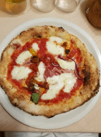 Pizzeria La Verace food