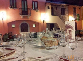 L'antico Borgo food