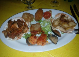 La Taverna food