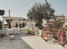 Masseria De Bellis outside