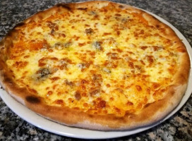 La Meridiana Pizzeria Braceria food