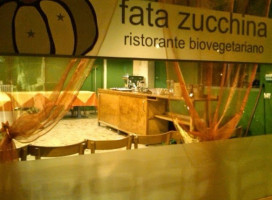 La Fata Zucchina inside