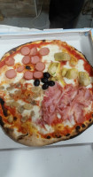 Pizzeria Le 2 Esse food