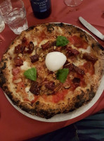 /pizzeria L'arciere food