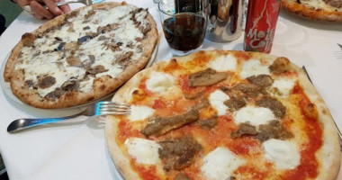 Pizzeria Itaca food