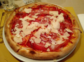 Pizzeria Bardolino food