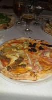 Pizzeria Pulcinella food