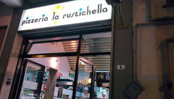 La Rustichella Pizzeria food